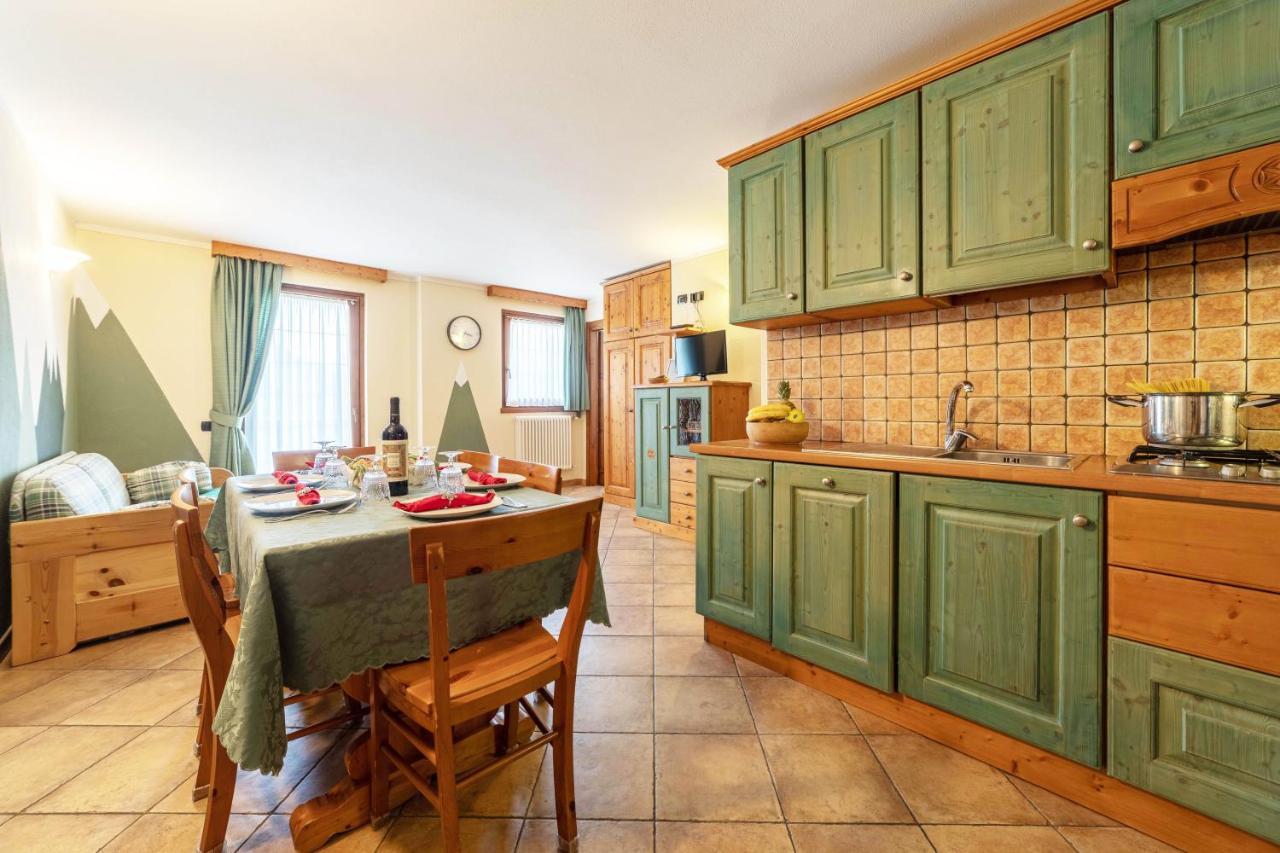 Residence Larice Bianco กัมโปโดลชิโน ภายนอก รูปภาพ